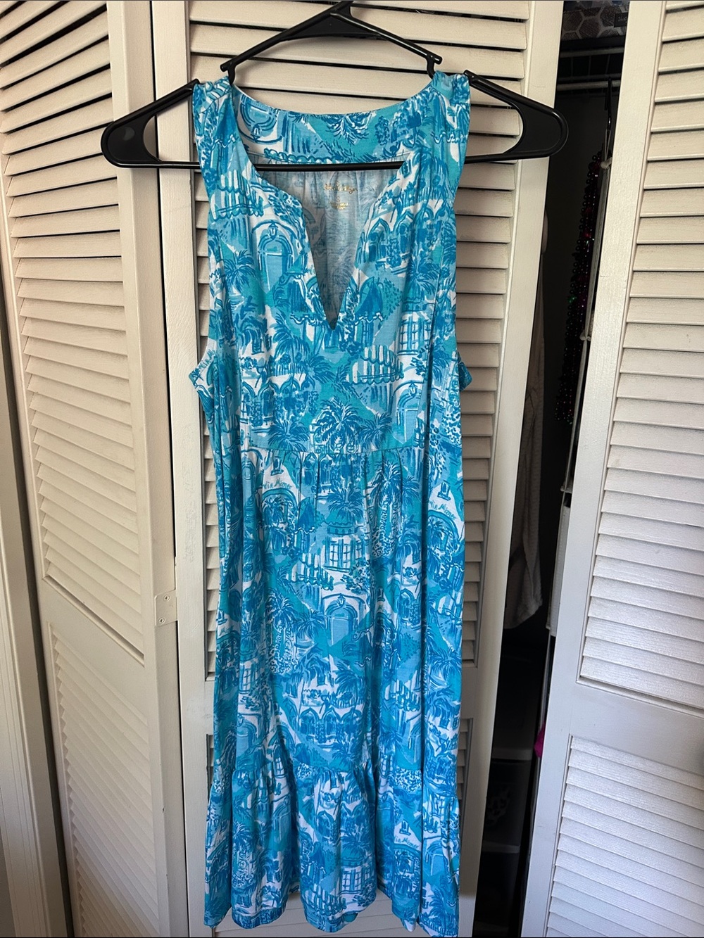 Lilly Pulitzer Blue & White Asymmetrical Sleeveless Dress